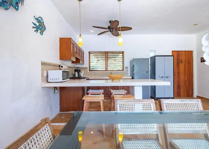 Hébergement de vacances Beachfront With Private Pool Access Balcony With Ocean Views Patio - Belleza Tulum